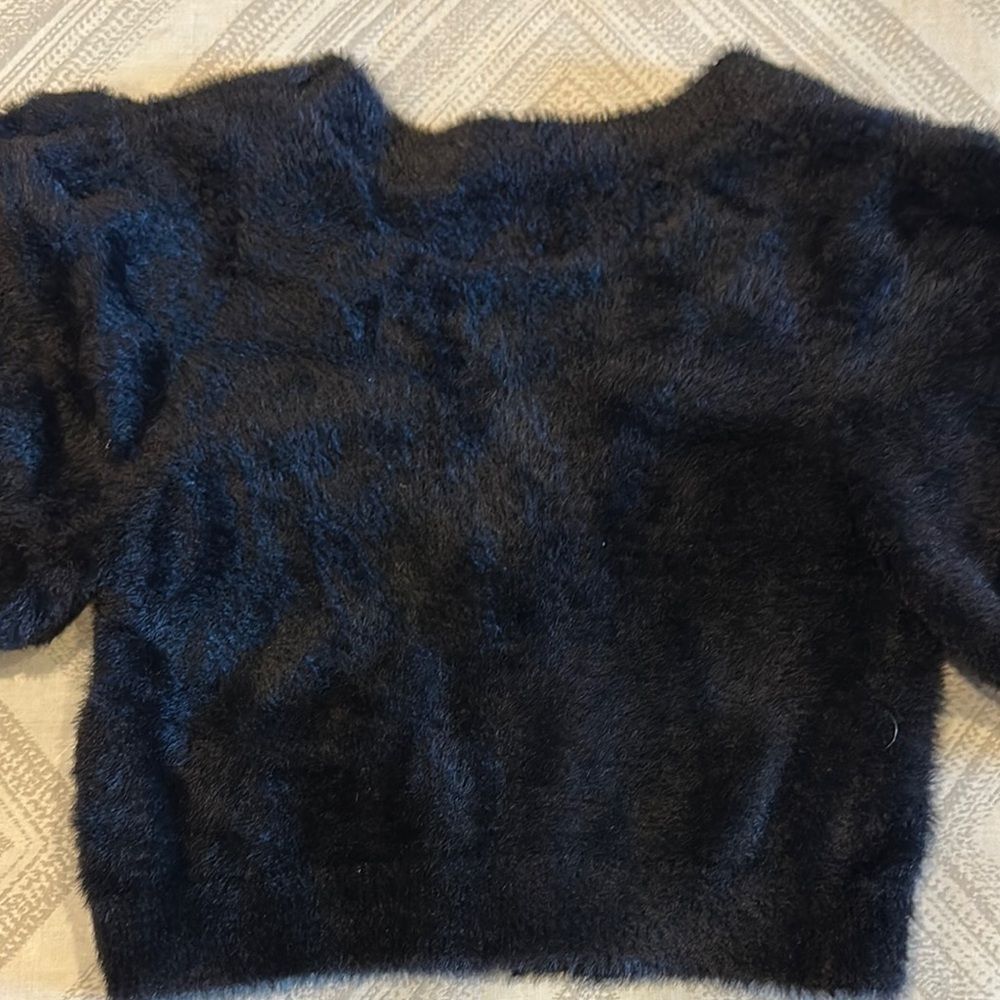 Katie J NYC Girls Black Fuzzy Short-sleeve Button Down Sweater - Size L - Picture 5 of 6